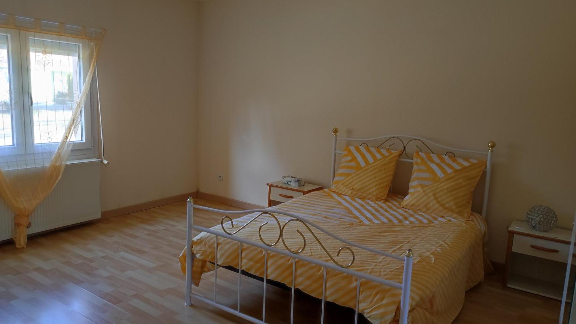 Appartement Independant Prive Mathay Extérieur photo